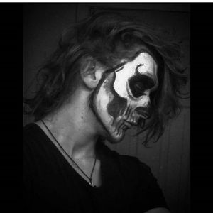 Meet your Posher, Cole